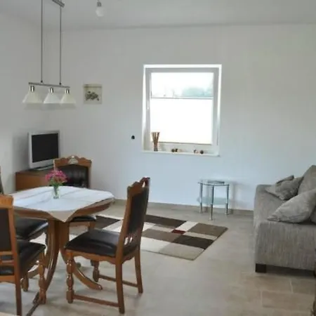 Am Waldesrand By Interhome Appartement